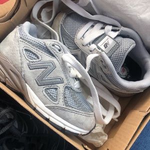 3 pairs of toddler sneakers !